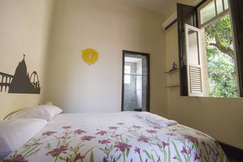 Rio Forest Hostel