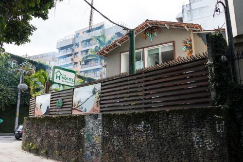 Botanic Hostel