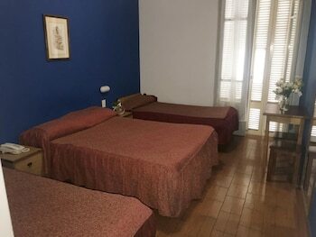 Hotel Alcazar