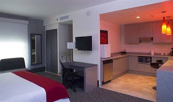 Hotel Holiday Inn Express & Suites Queretaro