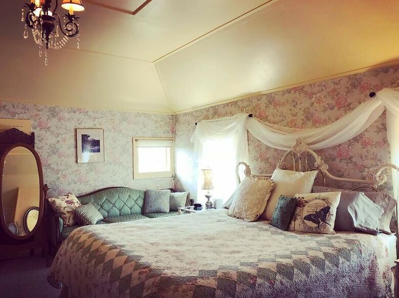 Country Inn Bed And Breakfast