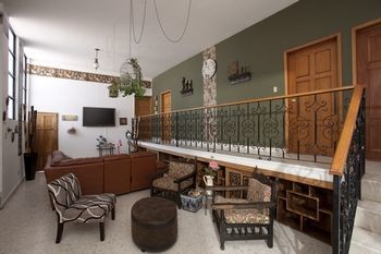 Bed & Breakfast Hostal Galerie