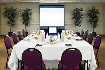 Hotel Park Inn By Radisson Fresno