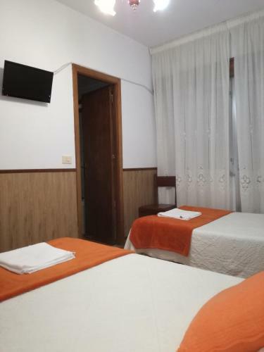 Hostal Los Trillizos
