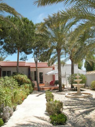 Hotel Apartamentos Oasis De Las Palmeras