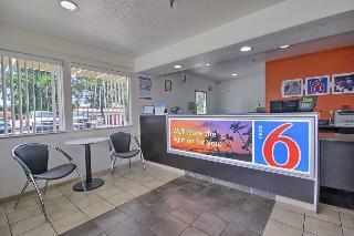Motel 6 Fresno - Sr 99