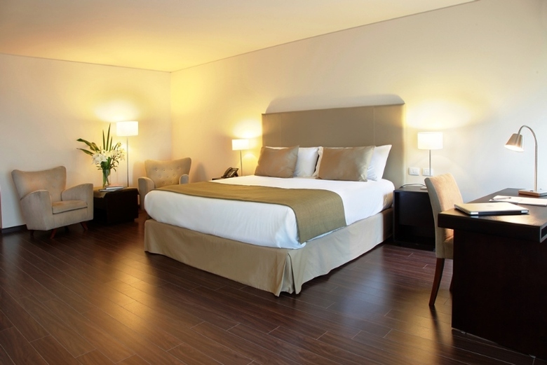 Hotel Dazzler Palermo