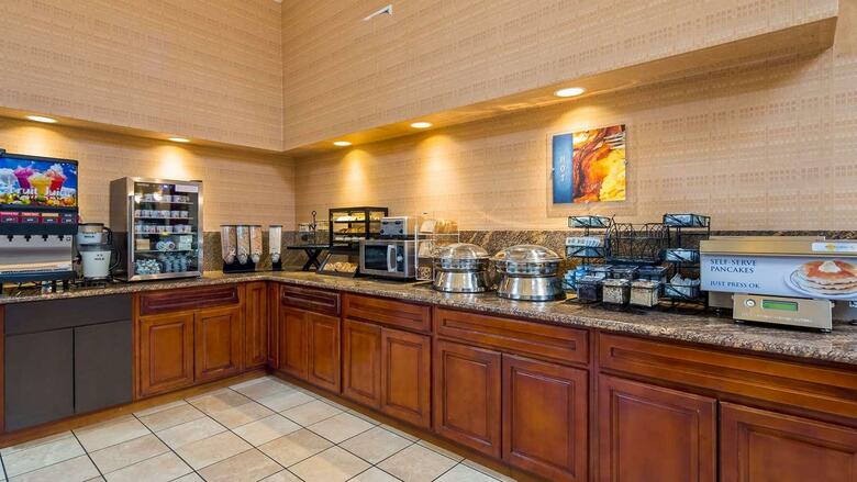 Hotel Best Western Plus Forest Park Inn