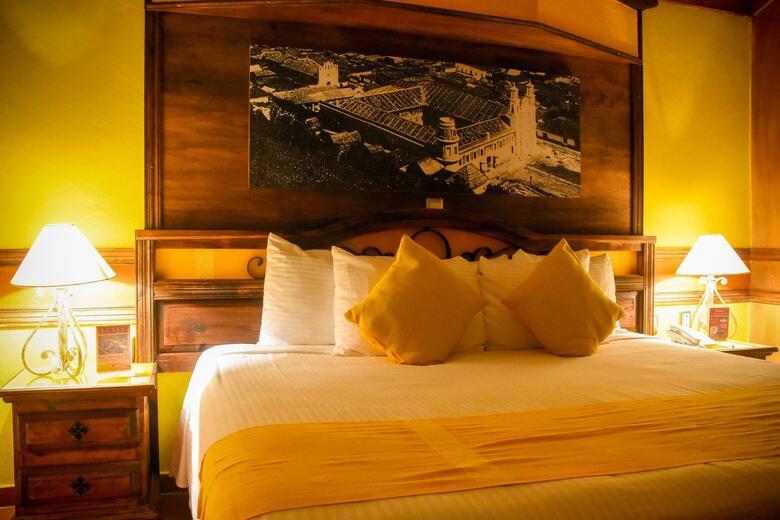 Nuestras Ra�ces Hotel - Museo - Restaurante