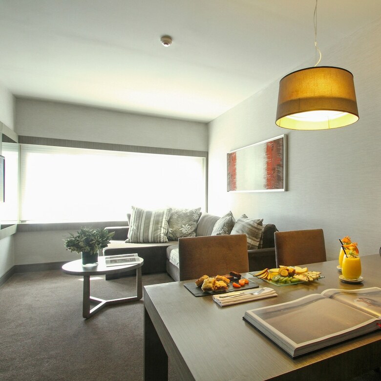 Recoleta Grand Hotel