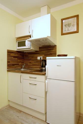 Hostal Pension Luky
