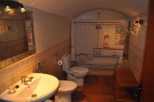 Apartamentos La Casa Pintada