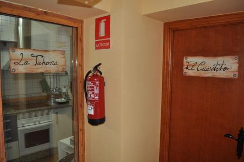 Apartamentos La Casa Pintada