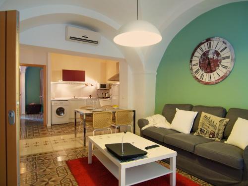 Apartamentos Beholiday Santiago