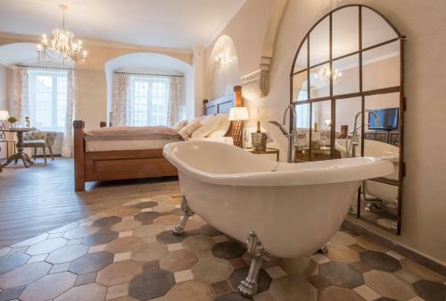 Hostal Penzion Kostnicky Dum
