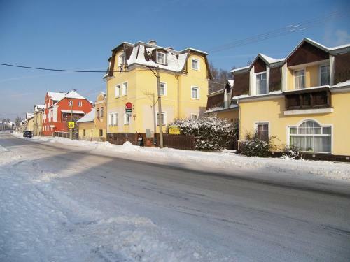 Hostal Penzion U Antonickova Pramene