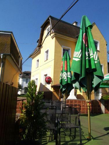 Hostal Penzion U Antonickova Pramene