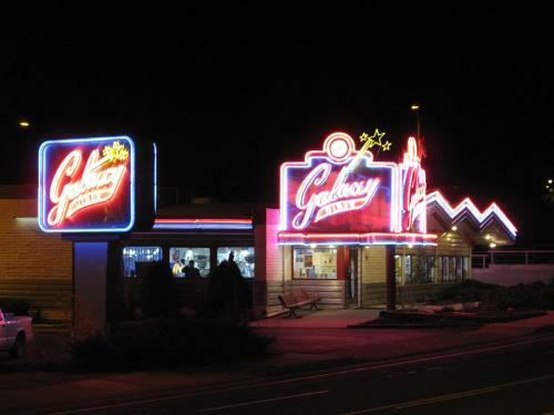Budget Host Inn Saga Motel