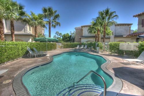 Aparthotel La Quinta Vacations Rental