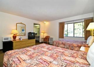 Motel Inn At Highway 1