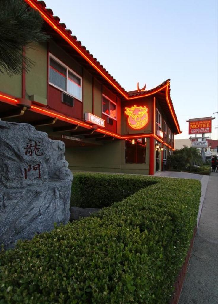 Royal Pagoda Motel