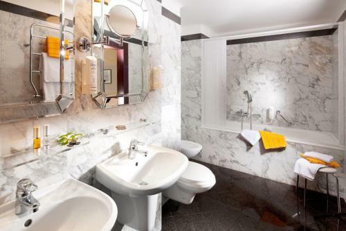 Hotel Excelsior