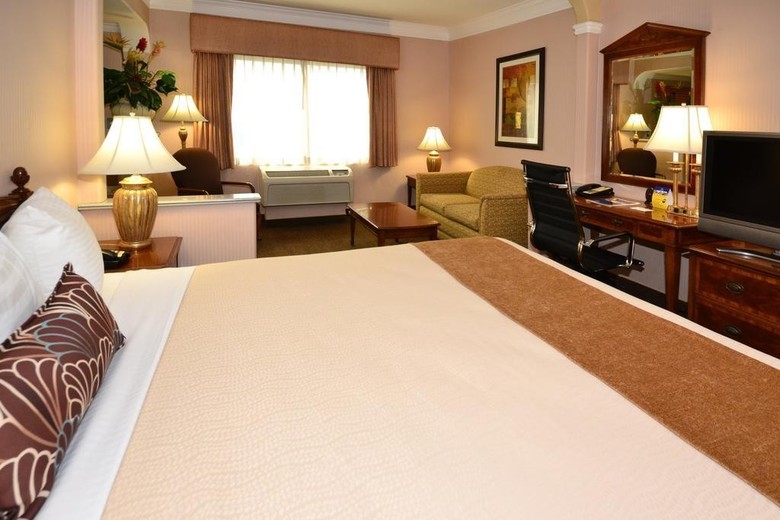 Best Western Plus Suites Hotel - Lax