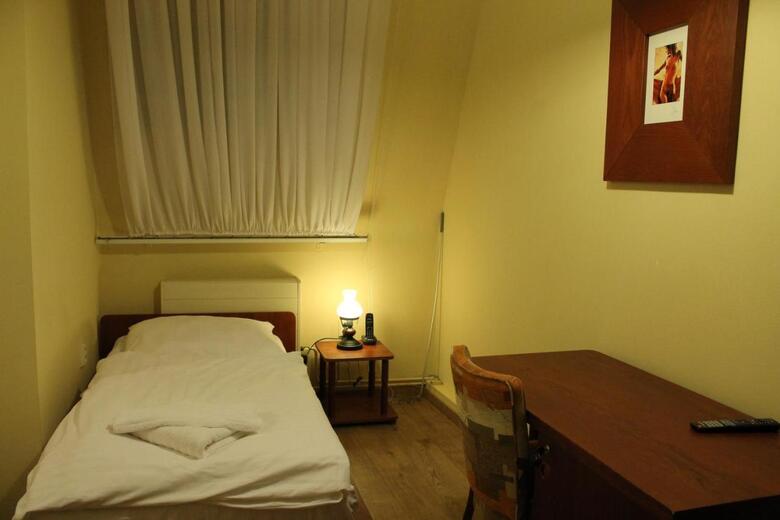 Hostal Enjoy Inn