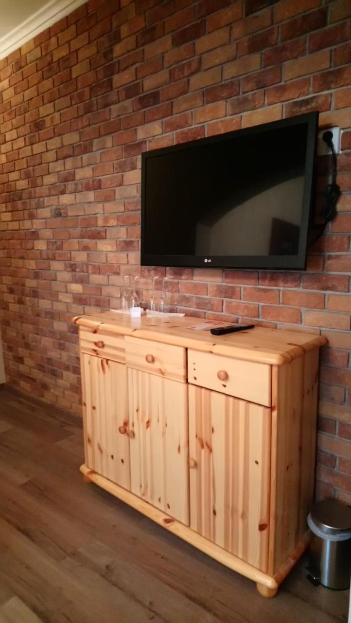 Hostal Enjoy Inn