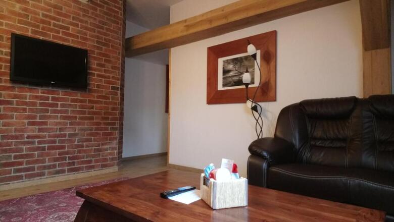 Hostal Enjoy Inn