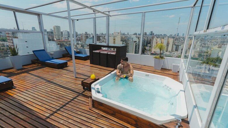 Isi Baires Apart & Suites