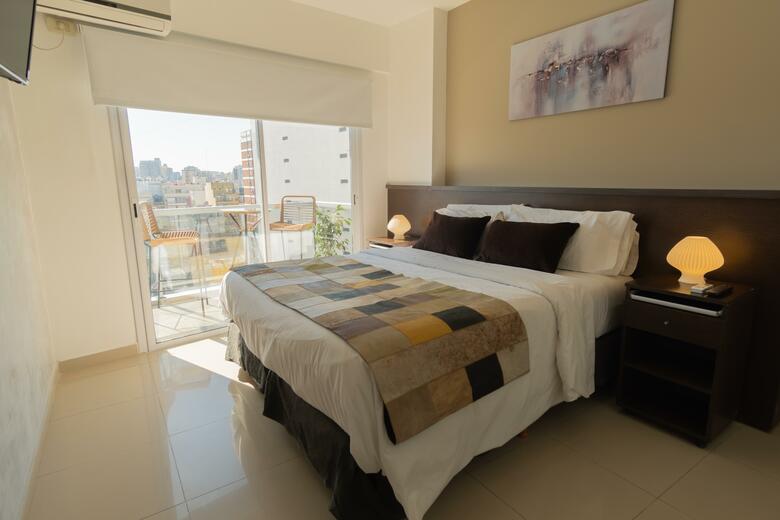 Isi Baires Apart & Suites