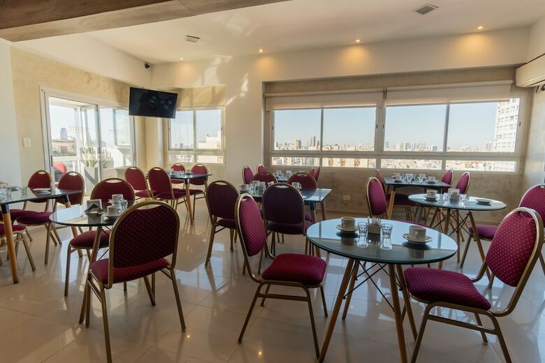 Isi Baires Apart & Suites