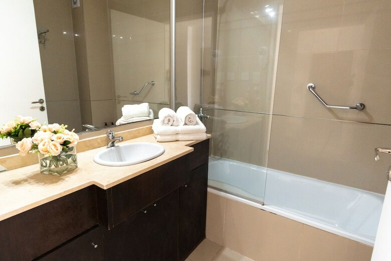Isi Baires Apart & Suites