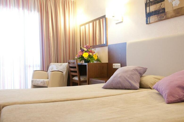 Hotel Cala Gat