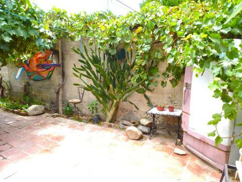 Hostel Casa Arbol