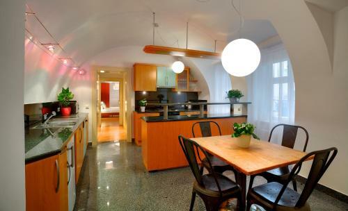 U Kapra Apartments