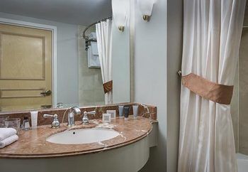 Hotel Jw Marriott Santa Monica Le Merigot