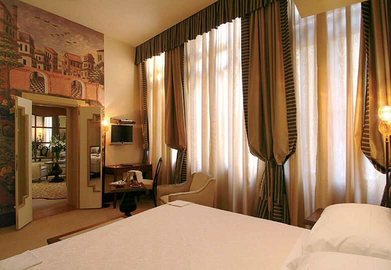 Hotel Dei Dragomanni