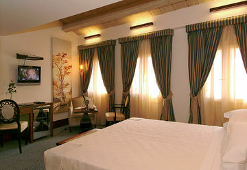 Hotel Dei Dragomanni