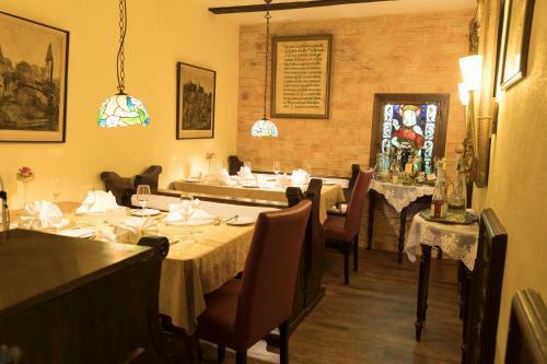 Hostal G�stehaus Am Schlossberg
