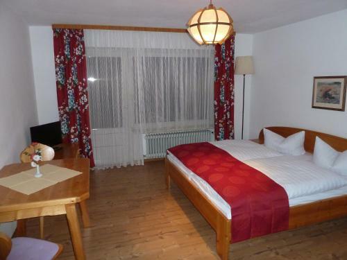 Hostal Alpenhotel Beslhof