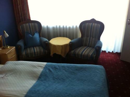 Hostal Hotel Katharina Garni