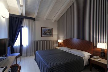 Savoia Hotel Country House