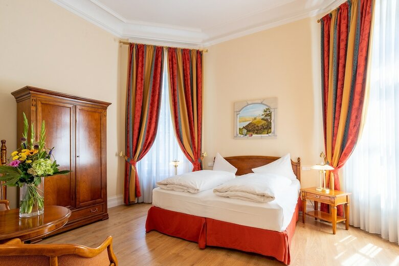 Romantik Hotel Schloss Rheinfels