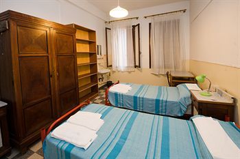 Albergue Ostello Domus Civica