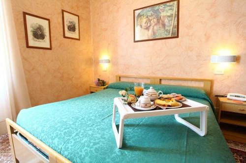 Hotel Albergo Ristorante Domus