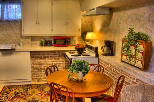 Bed & Breakfast Bard's Inn
