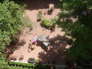 Sir Toby's Hostel
