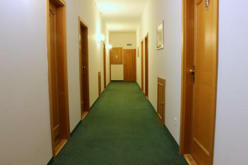 Hotel Flora